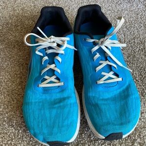 Nice pair of Altra Rivera running shoes.